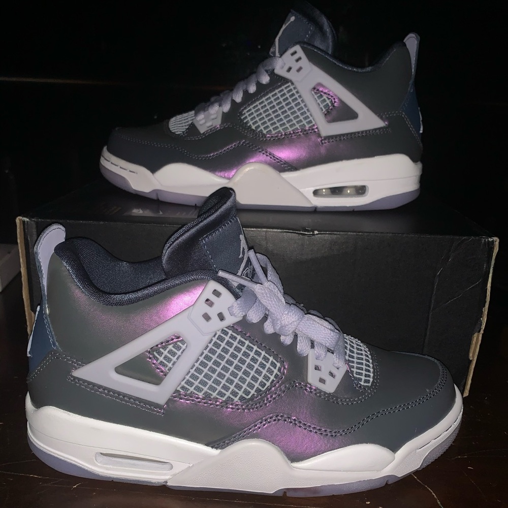 Jordan 4